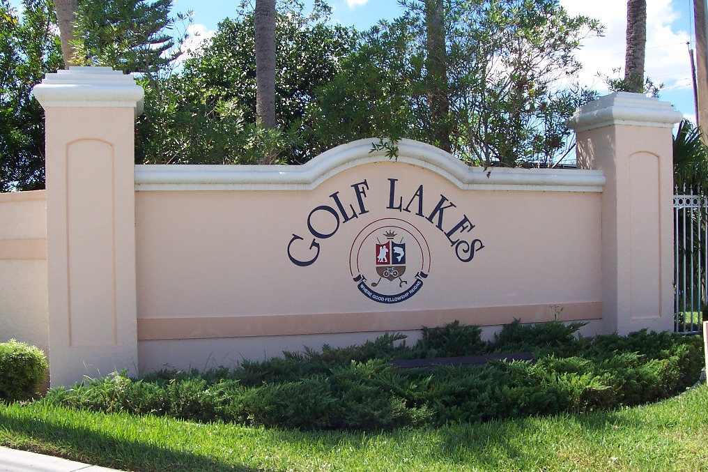 Golf Lakes Residents Association | 5050 5th St E, Bradenton, FL 34203, USA | Phone: (941) 755-3021