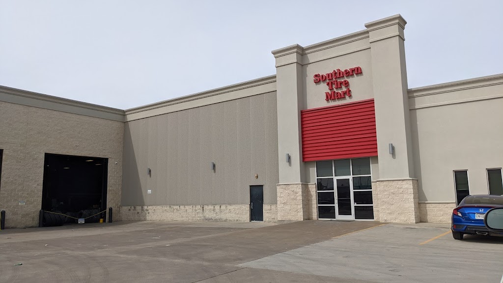 Southern Tire Mart | 1833 Mony St, Fort Worth, TX 76102, USA | Phone: (817) 332-9000