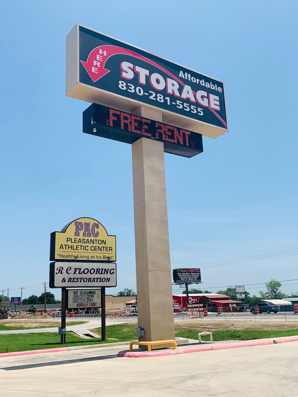 Affordable Storage | 1222 W Oaklawn Rd, Pleasanton, TX 78064, USA | Phone: (830) 281-5555