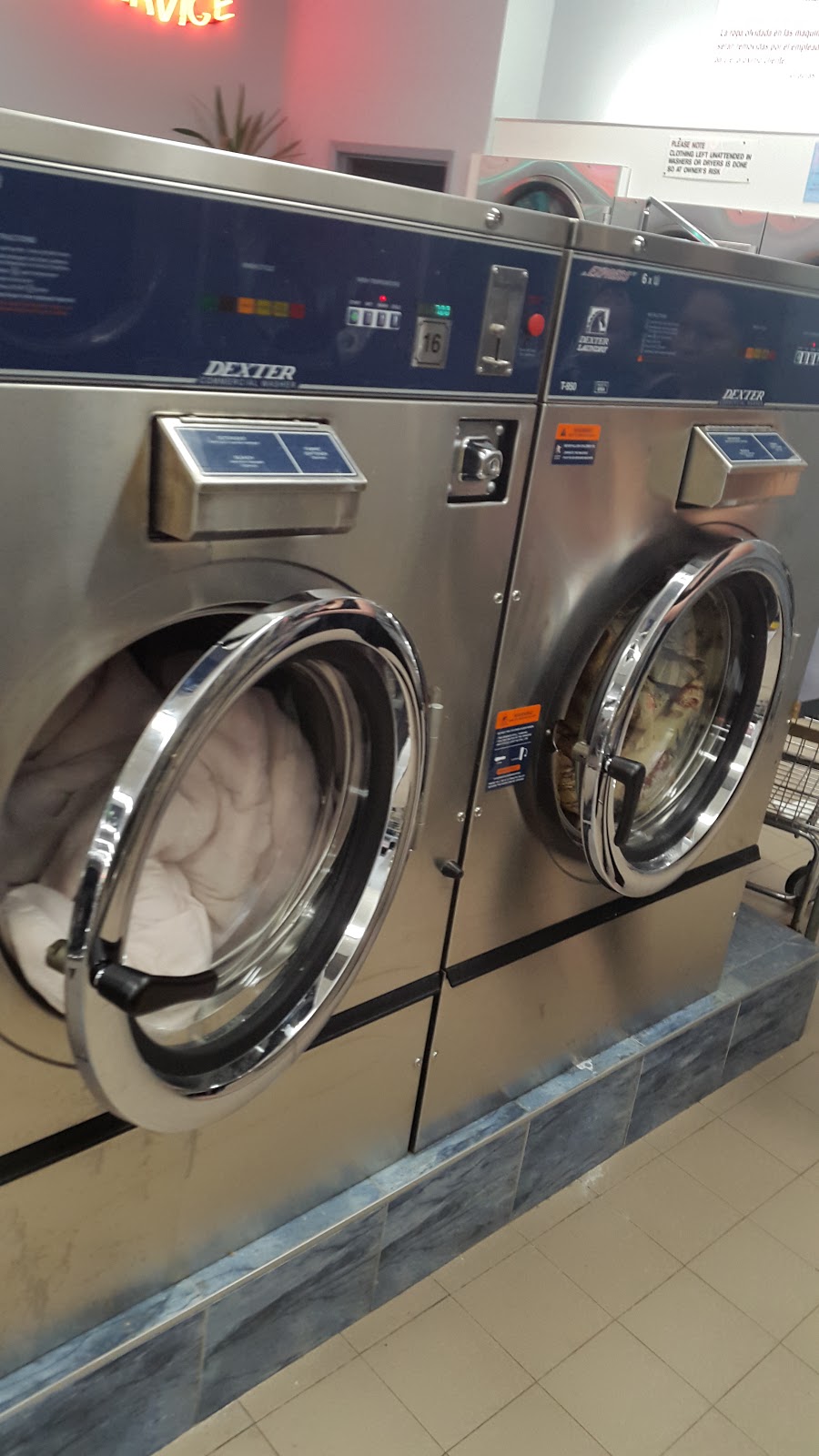 Super Laundry of Glen Cove Inc | 212 Glen St, Glen Cove, NY 11542, USA | Phone: (516) 676-6915