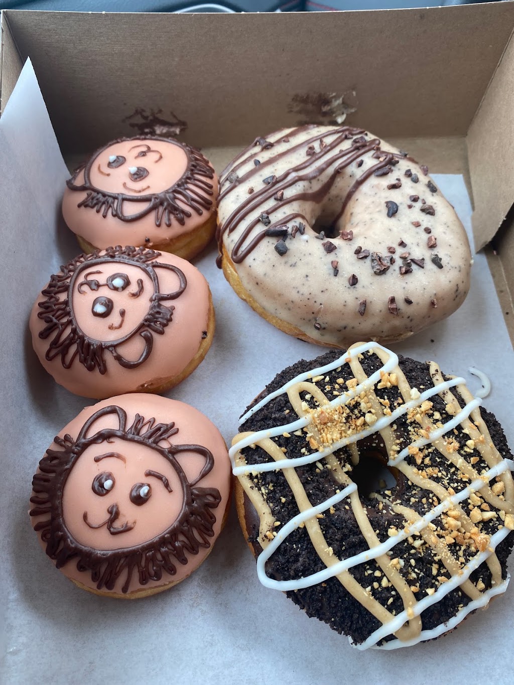 Orange County Crafted Donuts | 18011 Newhope St, Fountain Valley, CA 92708, USA | Phone: (714) 277-3656