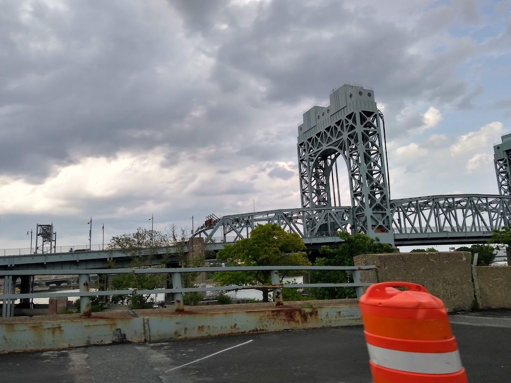 Randalls Island Park | 20 Randalls Island Park, New York, NY 10035, USA | Phone: (212) 830-7722