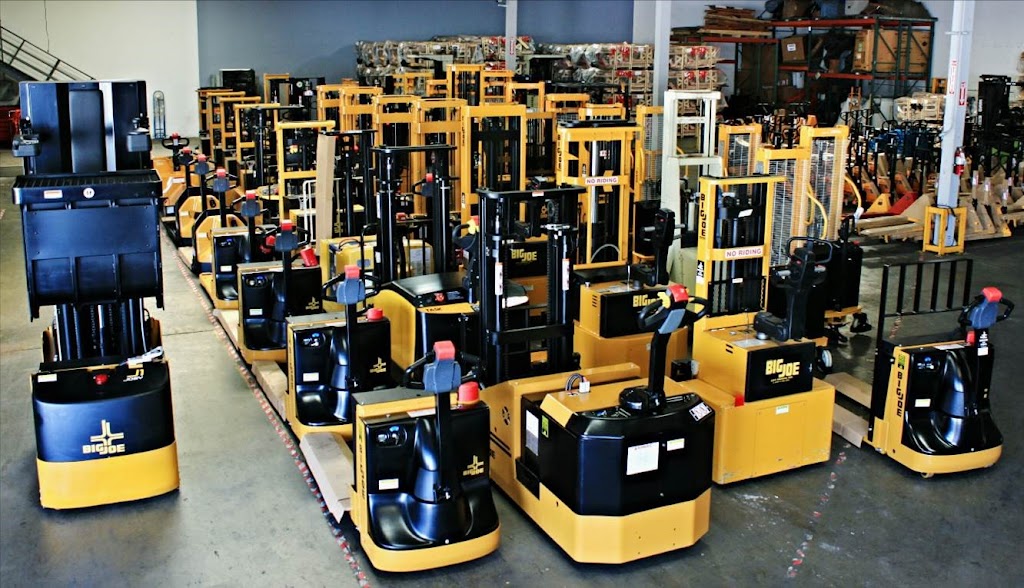 Big Joe Lift Trucks Inc. | 1112 E Dominguez St, Carson, CA 90746, USA | Phone: (800) 424-4563