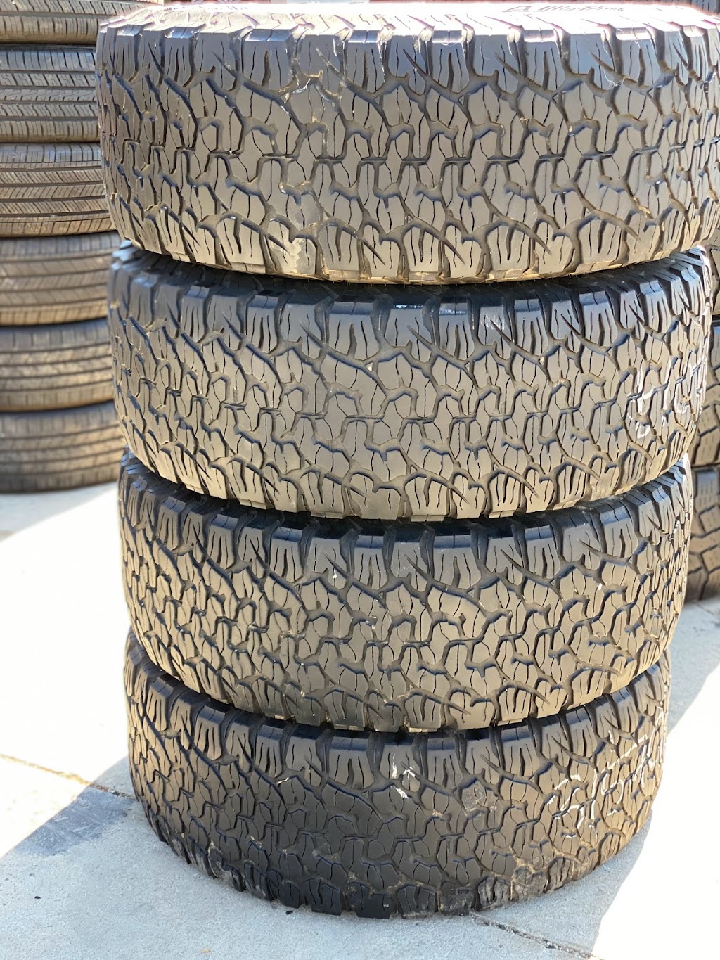 Riverside Tires | 10333 Arlington Ave, Riverside, CA 92505, USA | Phone: (951) 729-5546