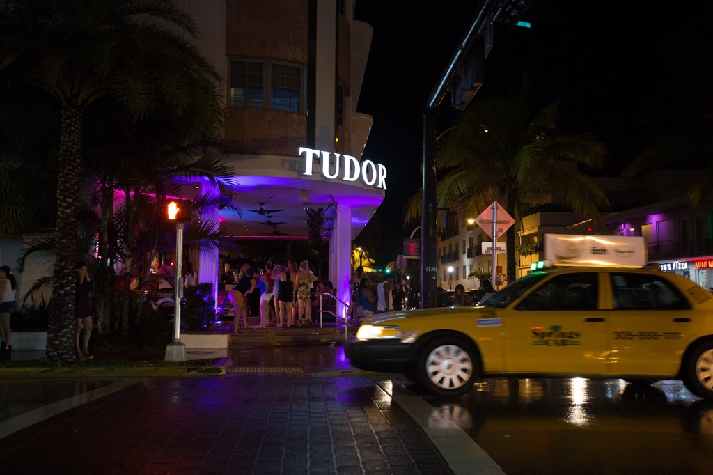 Tudor House | 1111 Collins Ave, Miami Beach, FL 33139, USA | Phone: (305) 534-8455