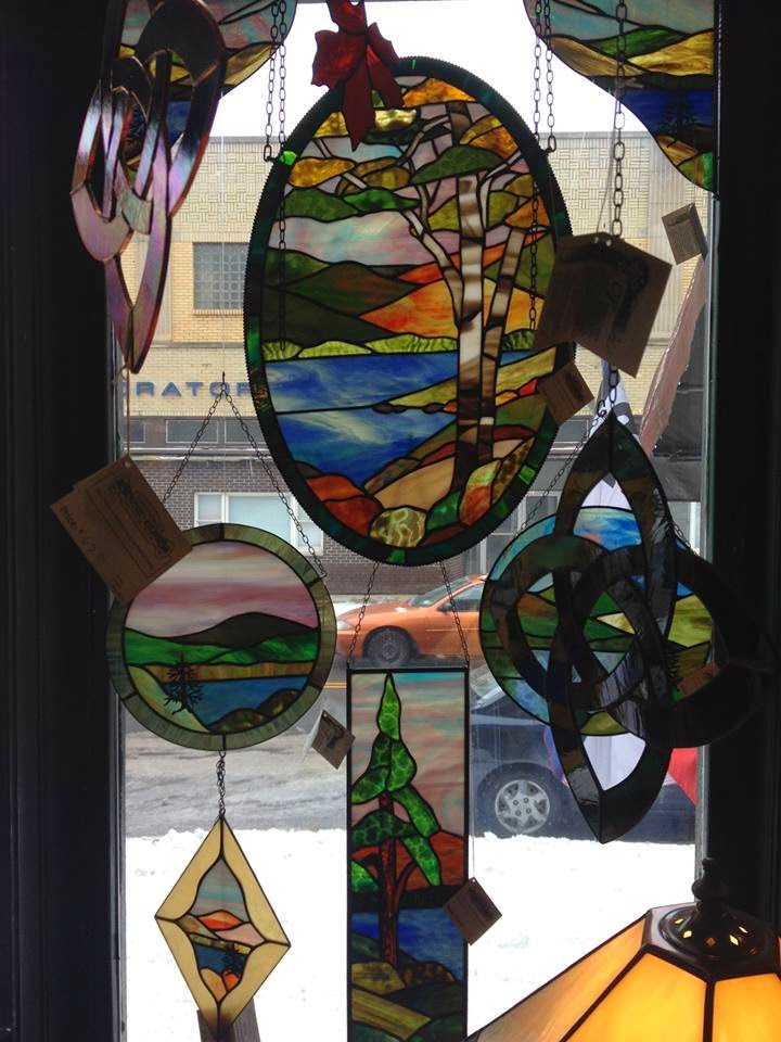 Adirondack Stained Glass Works | 29 W Fulton St, Gloversville, NY 12078, USA | Phone: (518) 725-0387
