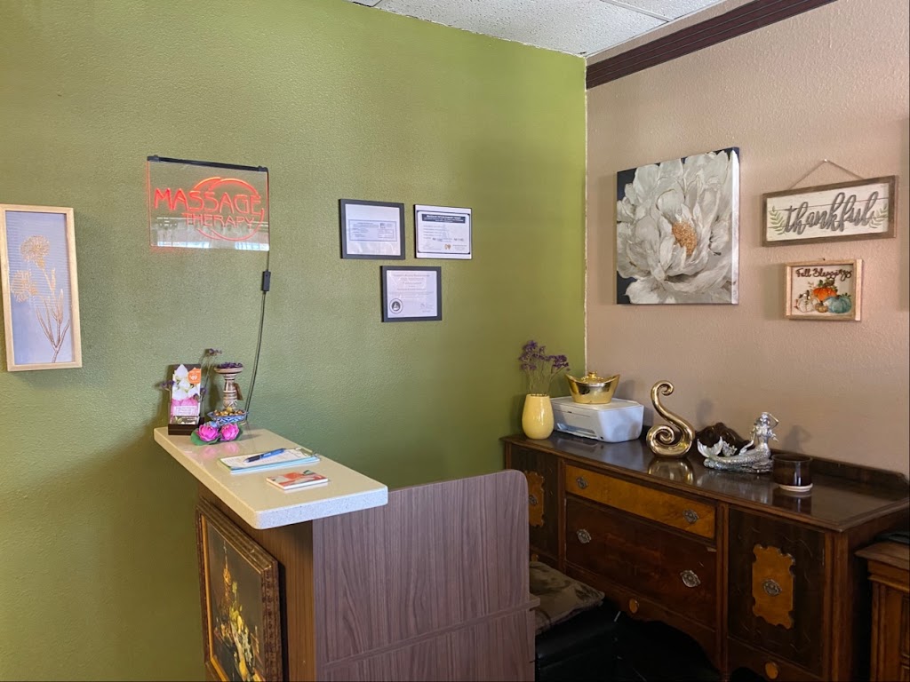 Hatta Thai Spa | 1450 University Ave, Riverside, CA 92507 | Phone: (951) 530-8118