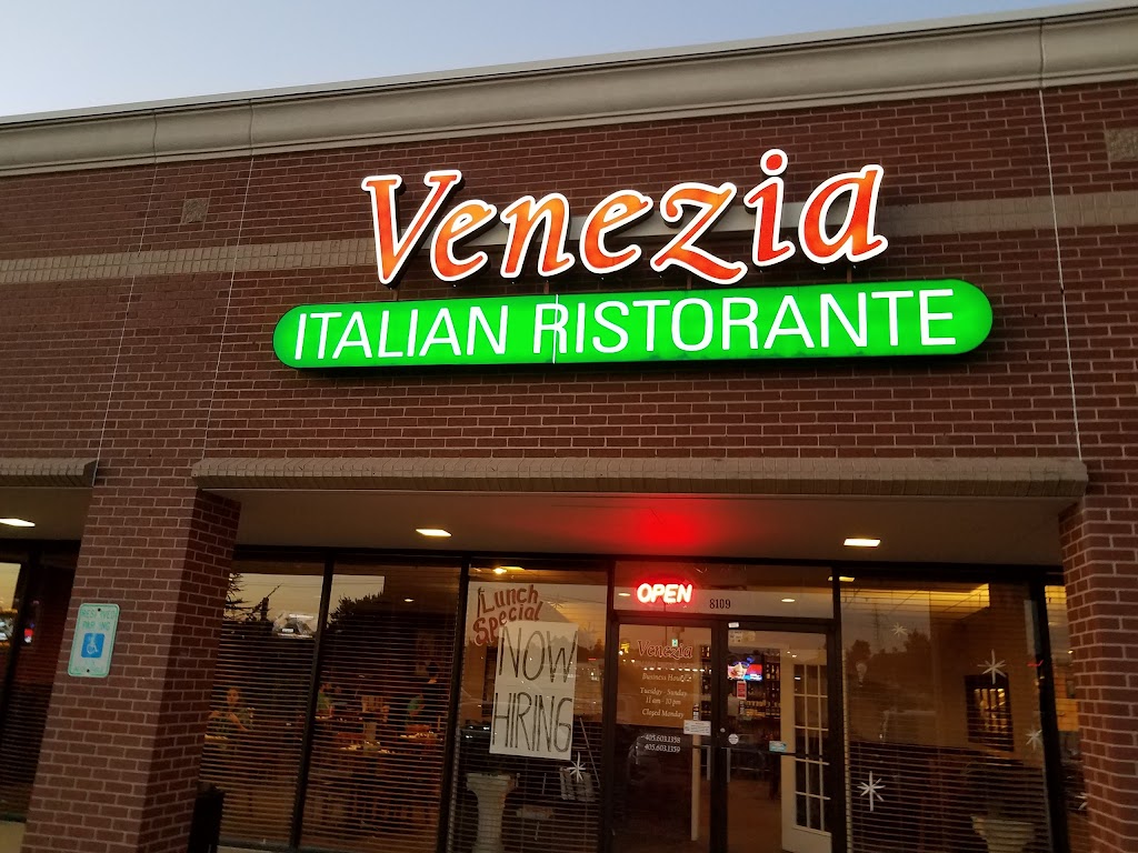 Venezia | 8109 Northwest Expy, Oklahoma City, OK 73162, USA | Phone: (405) 603-1358