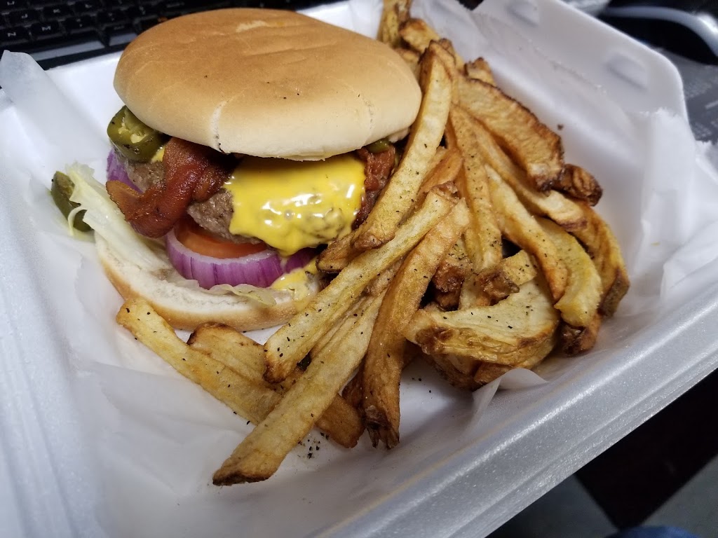Burger Island | 525 W Arapaho Rd #8, Richardson, TX 75080 | Phone: (972) 235-8960