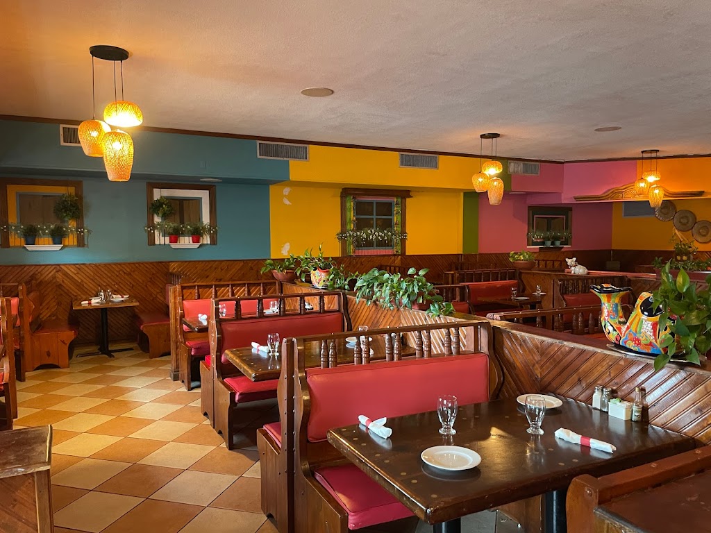 Vilas Mexican & Cuban Restaurant | 2027 FL-7, Davie, FL 33317, USA | Phone: (954) 792-4713
