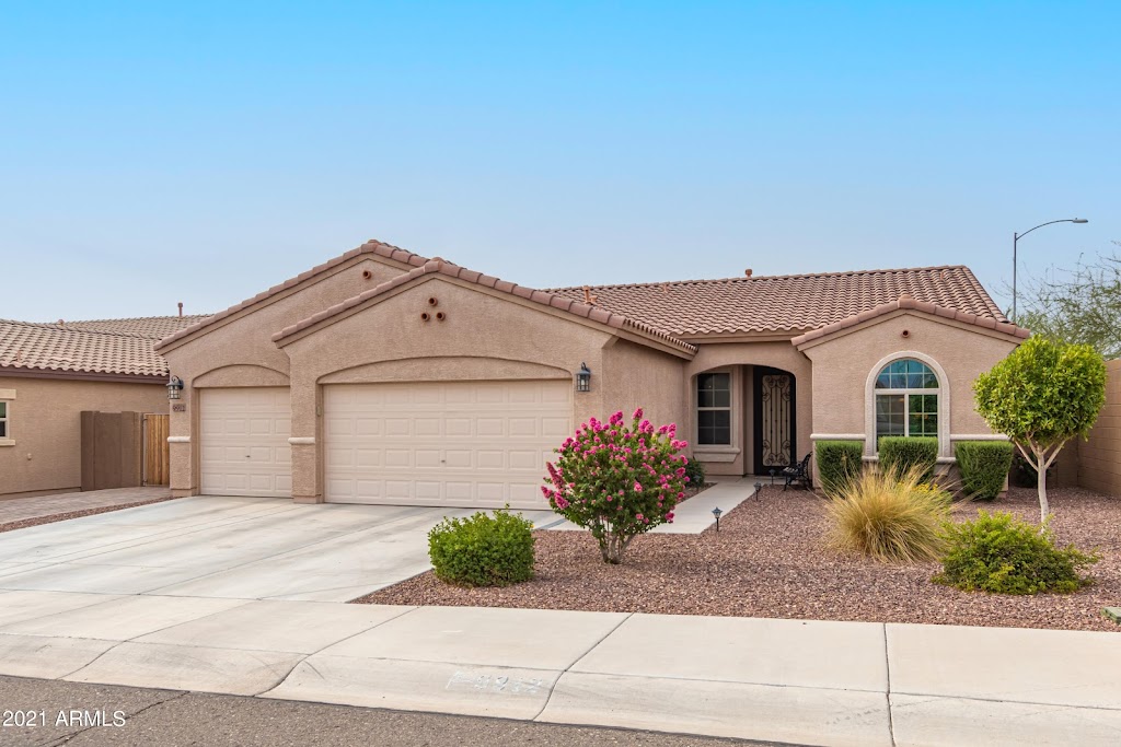 Carrie Maxwell-Ellison Realtor | 40132 N Faith Ln, Anthem, AZ 85086, USA | Phone: (623) 293-0639