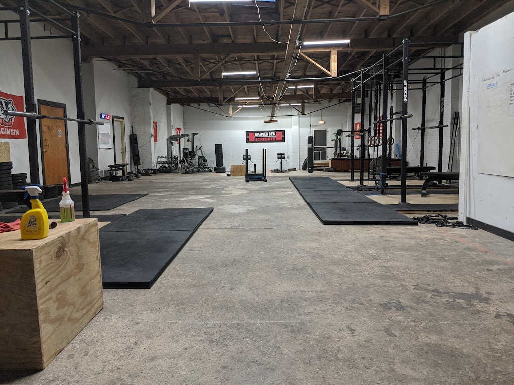 Badger Den Strength | 2716 Atwood Ave, Madison, WI 53704, USA | Phone: (608) 668-6165