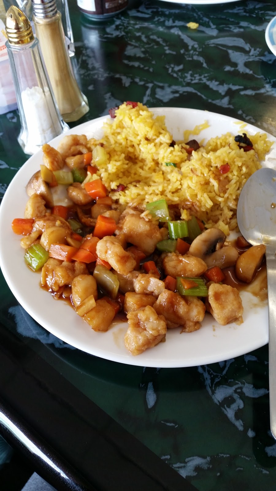 General Tsos Chinese Food | 30 Glaciers Edge Square, Cross Plains, WI 53528, USA | Phone: (608) 798-1888