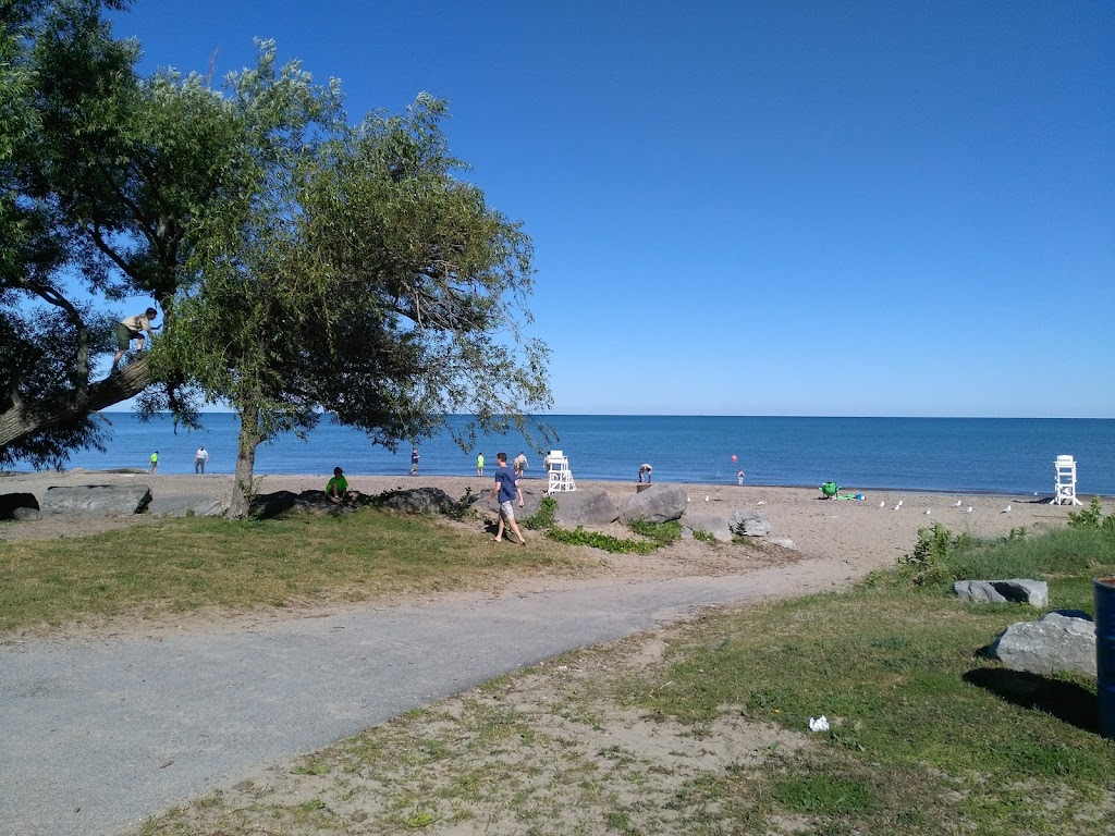 Lake Erie Beach Park | 9568 Lake Shore Rd, Angola, NY 14006, USA | Phone: (716) 549-0970