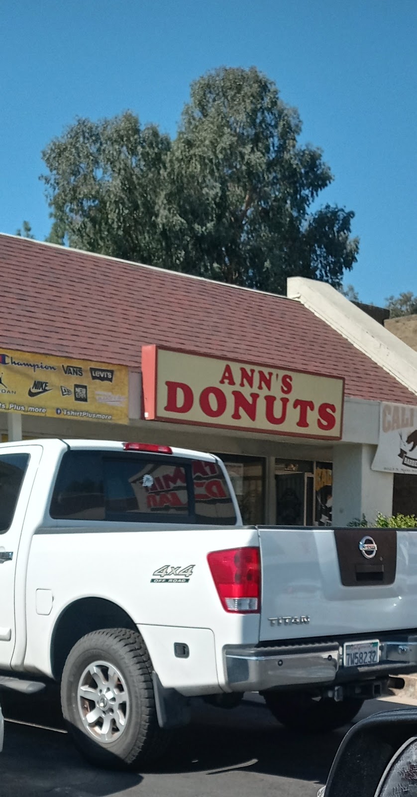 Ann’s Donuts | 4021 N Marks Ave, Fresno, CA 93722, USA | Phone: (559) 227-5916