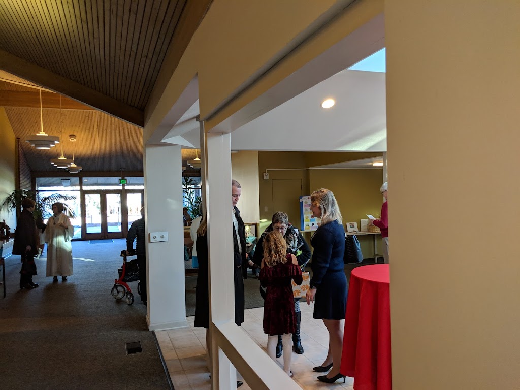 Holy Trinity Lutheran Church | 8501 SE 40th St, Mercer Island, WA 98040, USA | Phone: (206) 232-3270