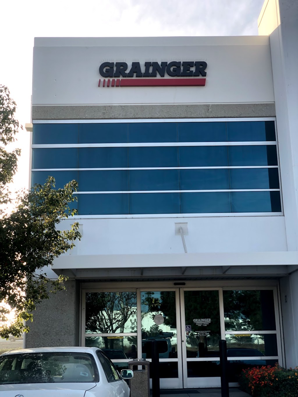 Grainger Industrial Supply | 9220 Hyssop Dr, Rancho Cucamonga, CA 91730, USA | Phone: (800) 472-4643