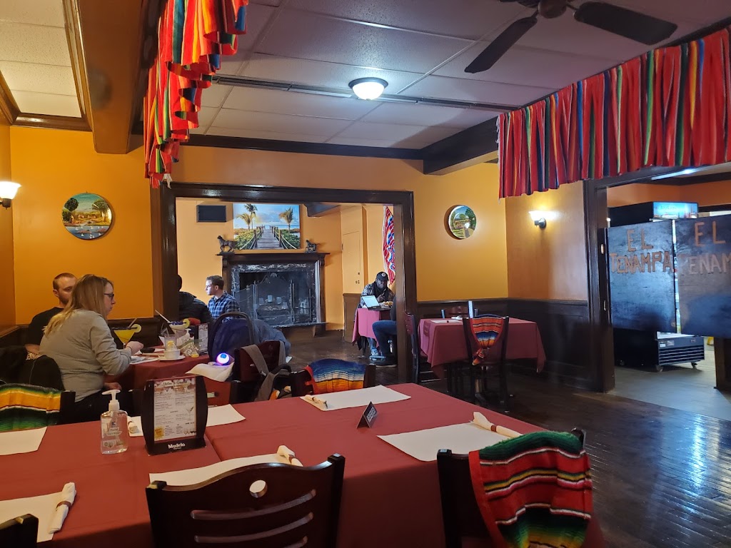 El Tenampa Mexican Grill & Cantina | 8660 N 107th St, Milwaukee, WI 53224, USA | Phone: (414) 206-0790