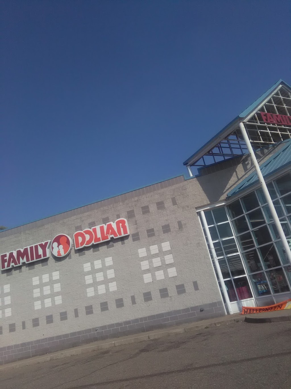 Family Dollar | 915 S Arlington St, Akron, OH 44306, USA | Phone: (234) 900-7421