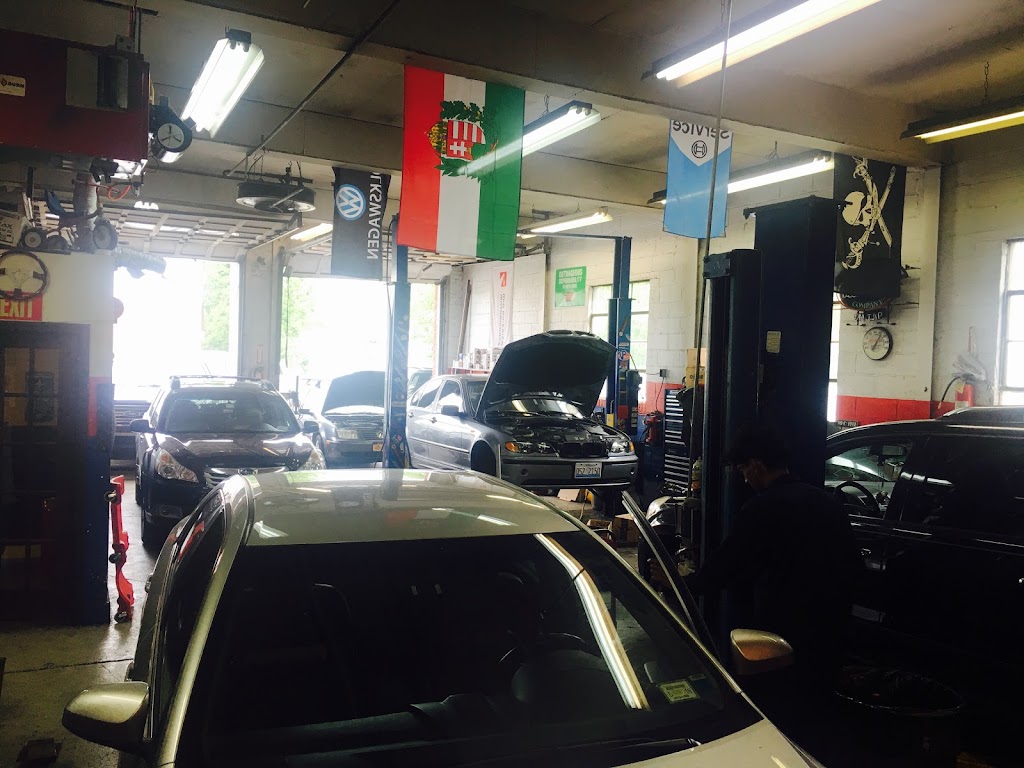 Marios Automobile Tech | 156 S Long Beach Rd, Rockville Centre, NY 11570, USA | Phone: (516) 442-2290