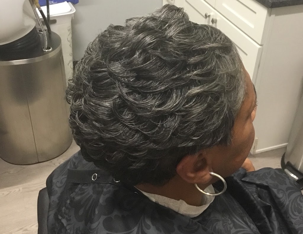 Healthy Hair By Donna | 6046 Rochester Rd #107, Troy, MI 48085 | Phone: (248) 934-0284