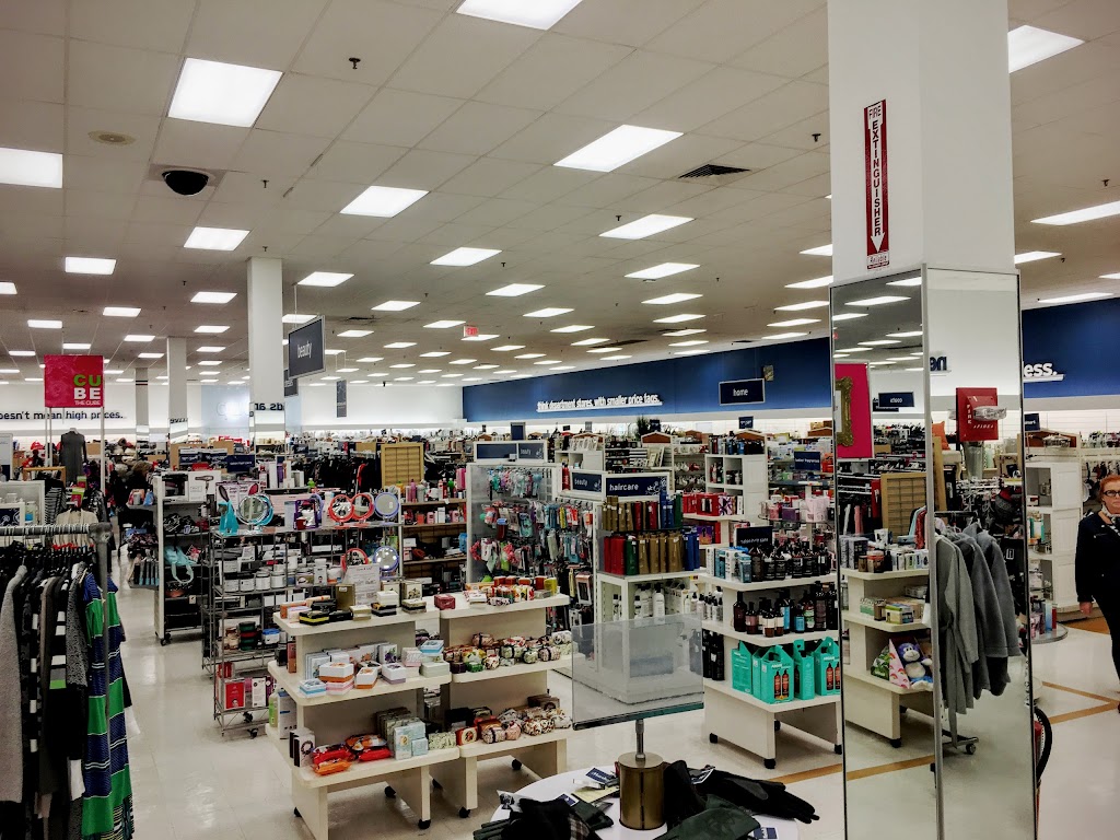 Marshalls | 94 S Waukegan Rd, Deerfield, IL 60015 | Phone: (847) 272-8684