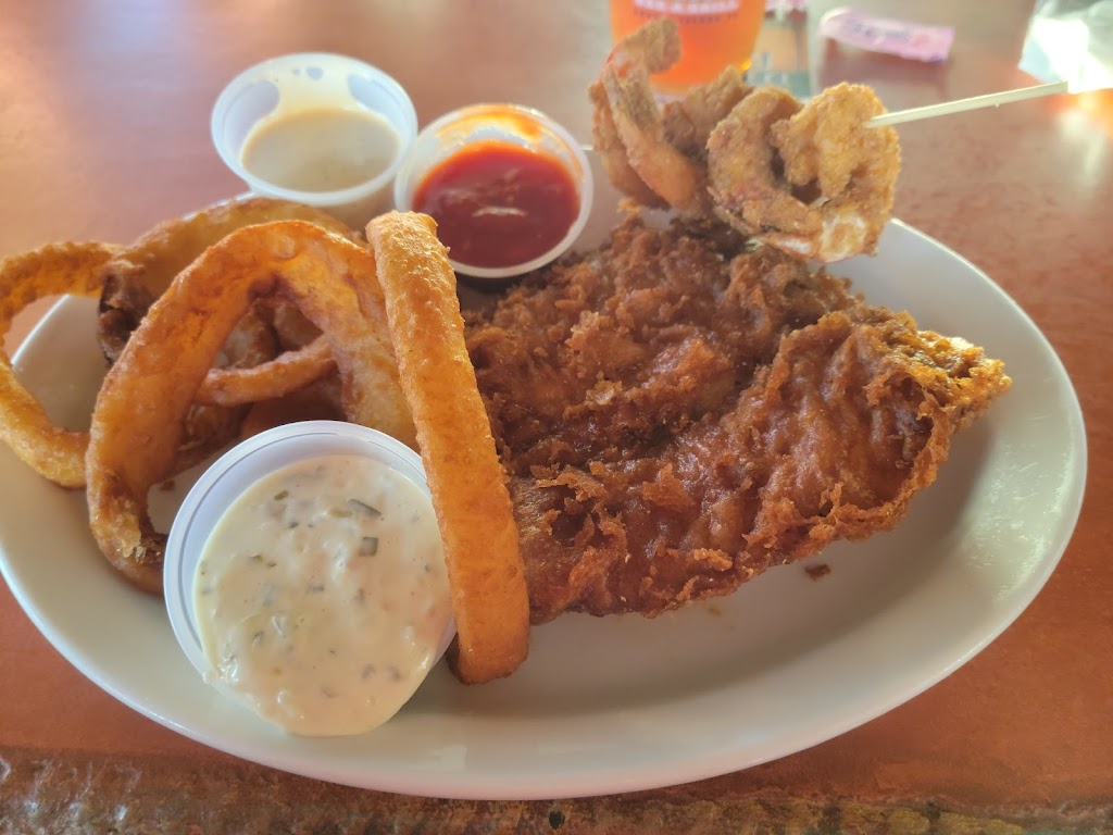 Salty Pelican Bar & Grill | 12 N Front St, Fernandina Beach, FL 32034, USA | Phone: (904) 277-3811