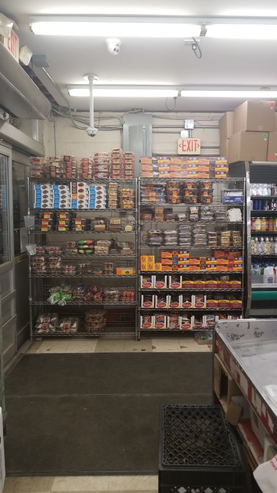 Madanim Supermarket | 18 Washington Ave, New Square, NY 10977, USA | Phone: (845) 354-0300