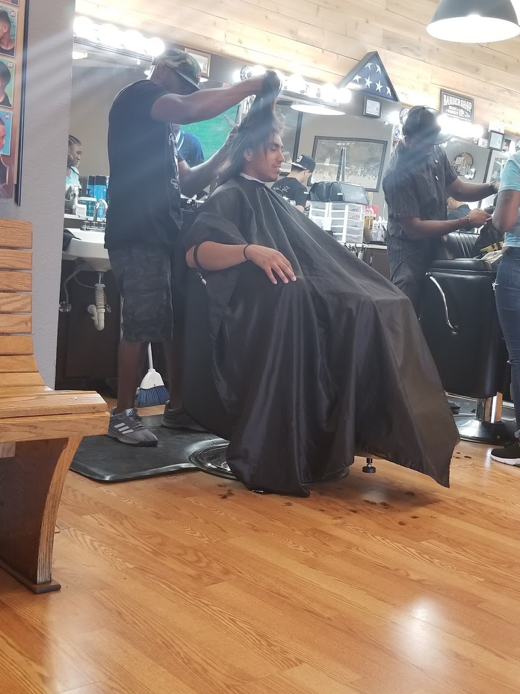 Pops Barbershop | 9614 N 7th St, Phoenix, AZ 85020, USA | Phone: (602) 944-2272