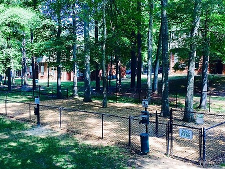 Arbors at Cary Apartments | 200 Wrenn Dr, Cary, NC 27511, USA | Phone: (919) 467-7311