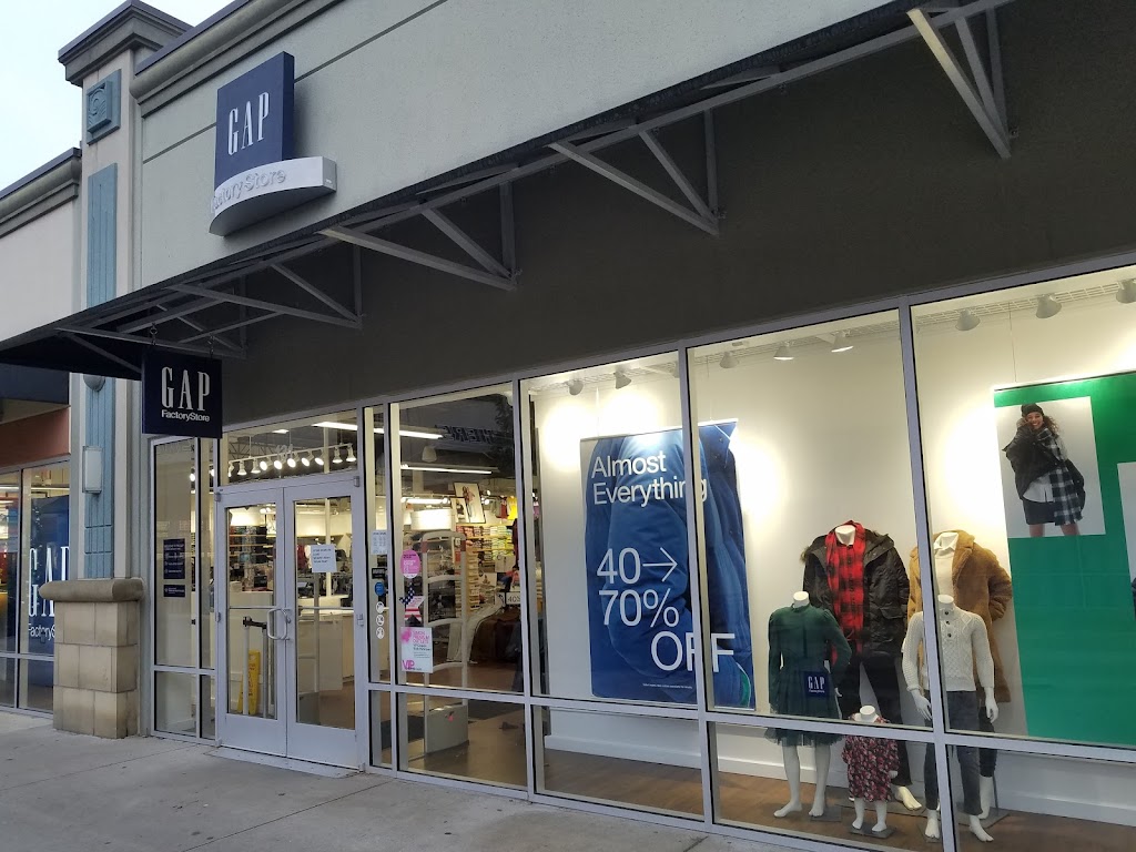 Gap Factory | 131 Premium Outlets Dr, Monroe, OH 45050, USA | Phone: (513) 539-7035