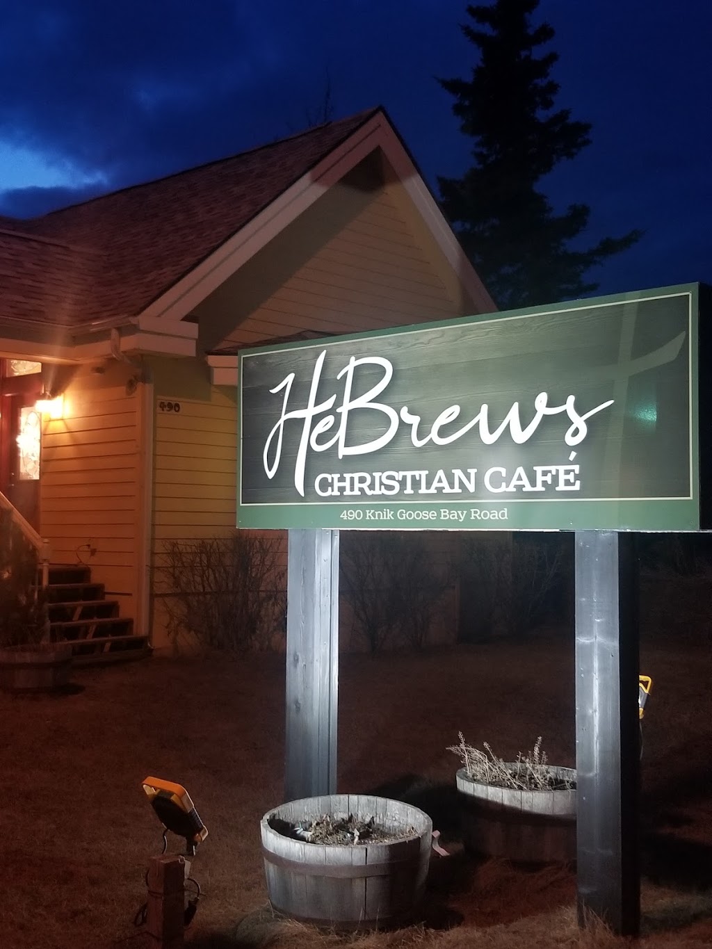 HeBrews Café | 490 S Knik Goose Bay Rd, Wasilla, AK 99654 | Phone: (907) 376-3210