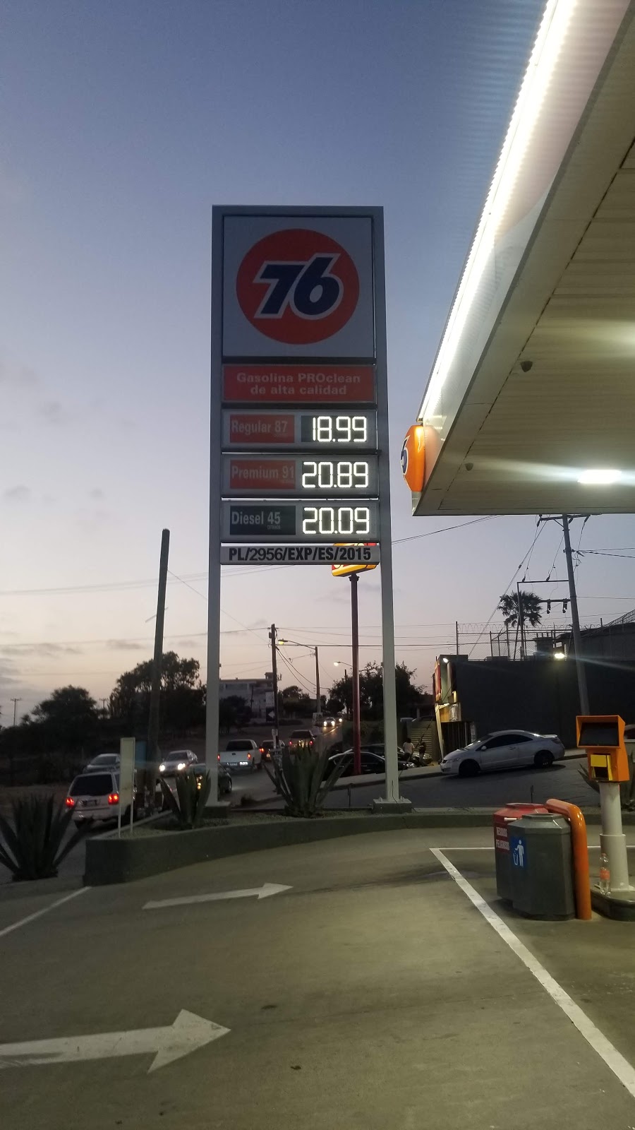 Gasolinera Pemex | Ricardo Alzalde No. 1 17 De Agosto De 1938, 17 de Agosto, 22710 Rosarito, B.C., Mexico | Phone: 800 736 3900