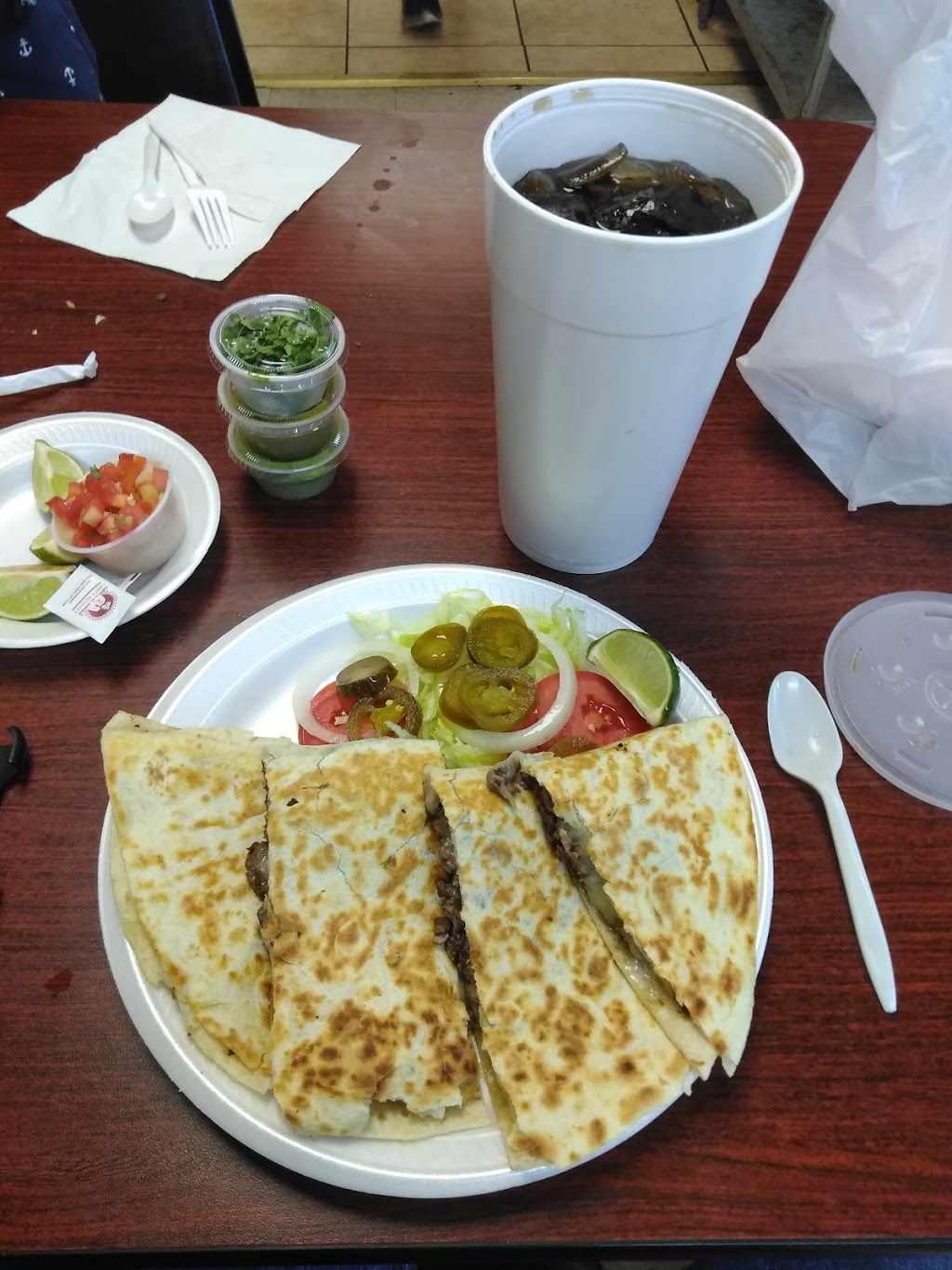 Taqueria Pancho | 5014 W Shields Ave, Fresno, CA 93722, USA | Phone: (559) 369-4426