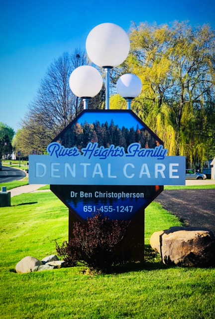 River Heights Dental Care | 6665 Cahill Ave E, Inver Grove Heights, MN 55076, USA | Phone: (651) 455-1247