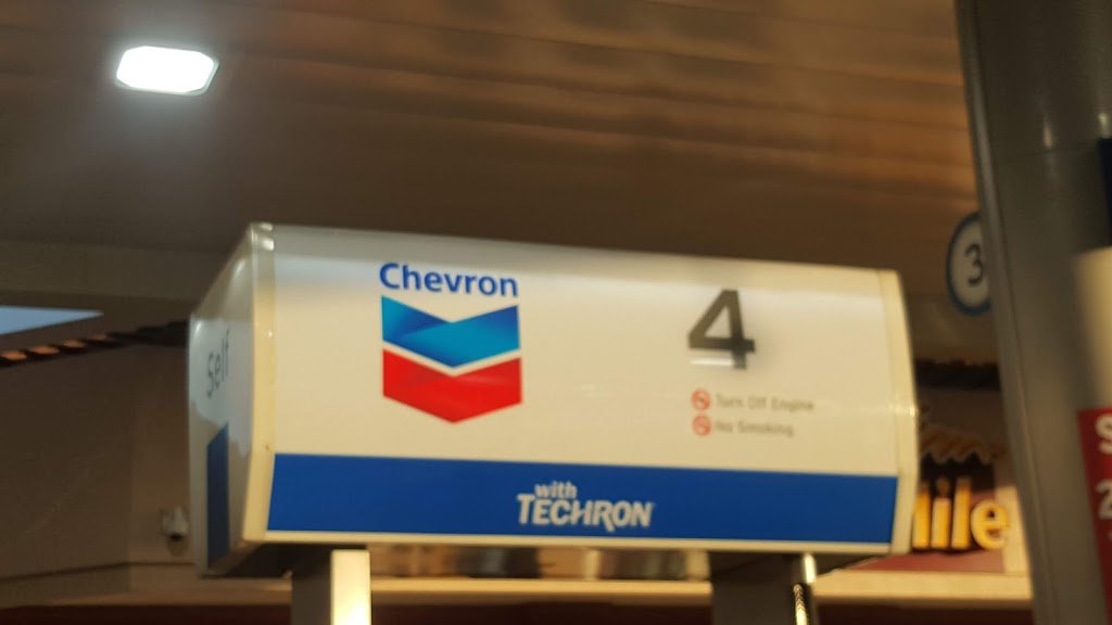 Chevron | 500 S Azusa Ave, Azusa, CA 91702, USA | Phone: (626) 633-1116