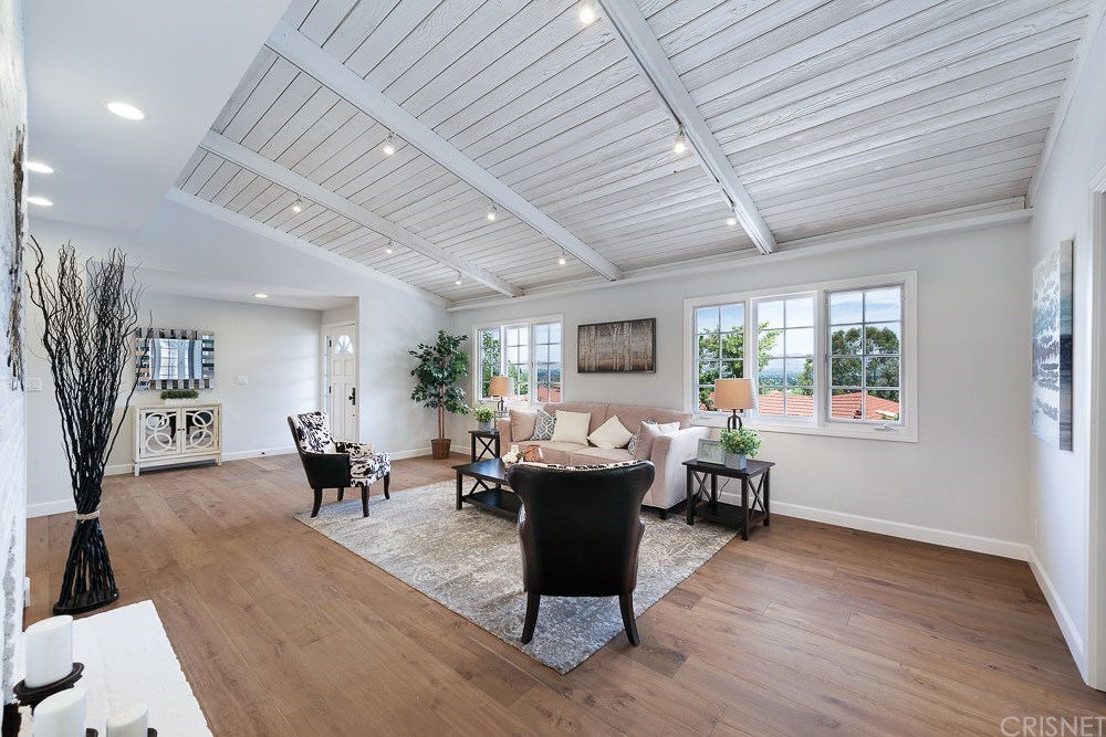 Sarah Averyt Real Estate | 615 Hampton Dr, Los Angeles, CA 90291, USA | Phone: (805) 387-8243 Sarah Averyt Real Estate | 615 Hampton Dr, Los Angeles, CA 90291, USA | Phone: (805) 387-8243