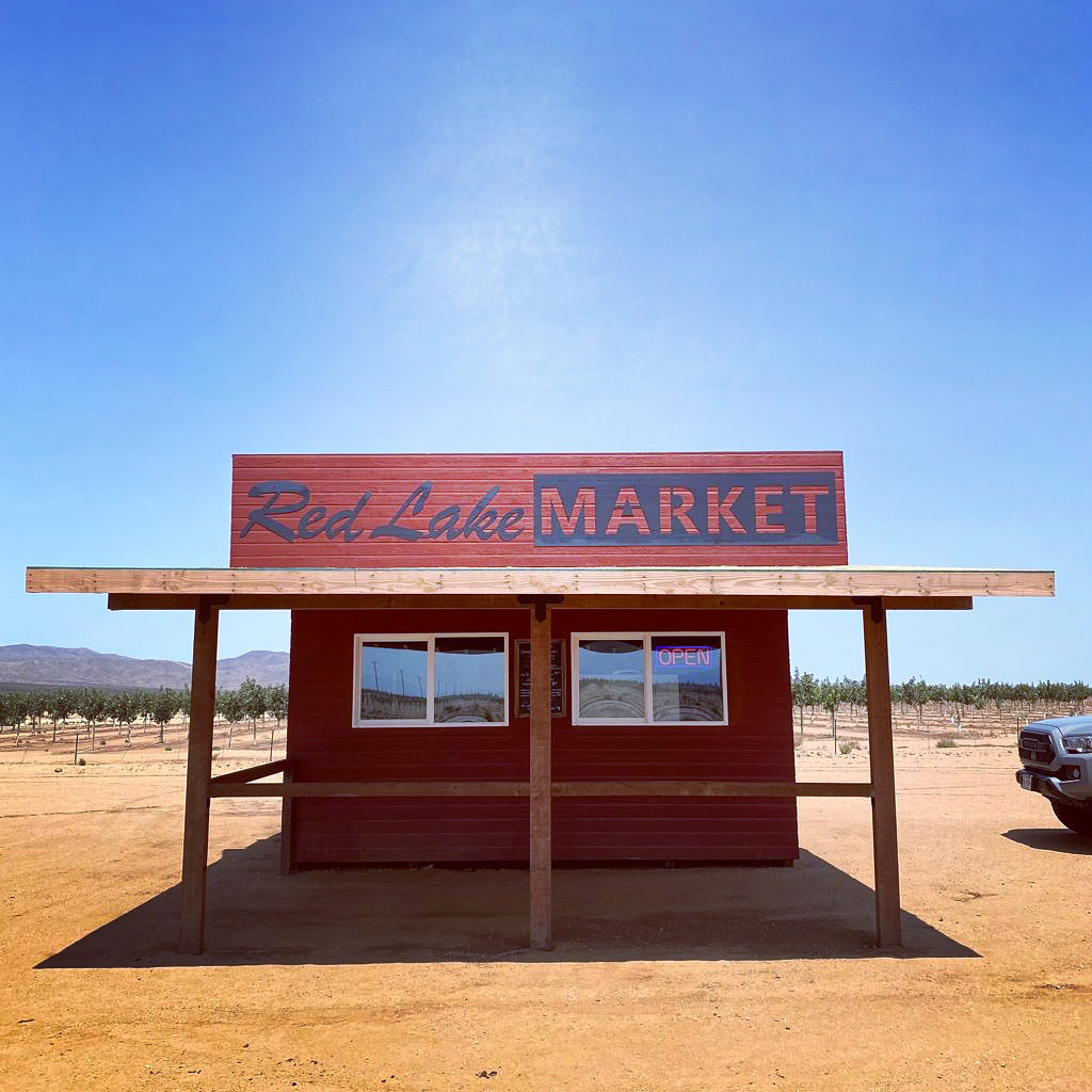 Red Lake Market | 22583 Pierce Ferry Rd, Meadview, AZ 86444, USA | Phone: (928) 920-5222