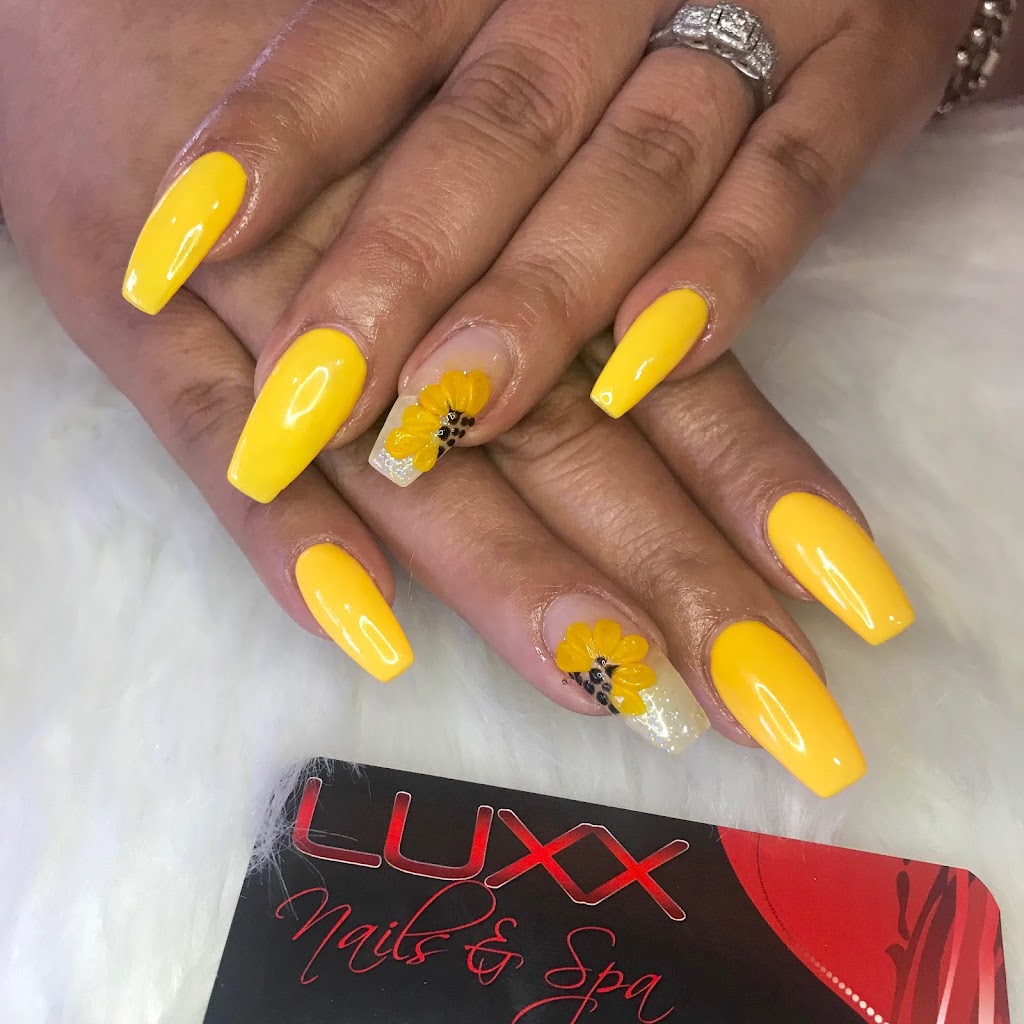 Luxx Nails & Spa | 12830 Henderson Rd, Tampa, FL 33625, USA | Phone: (813) 264-5899