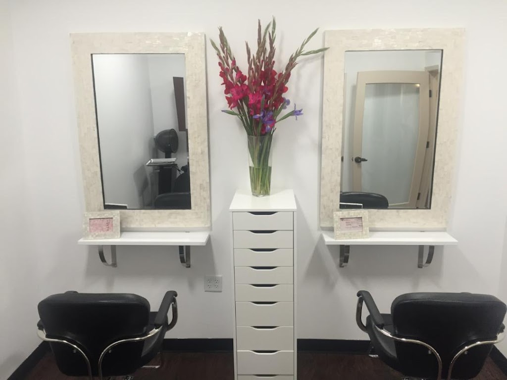 Phenix Salon Suites - Glendale Peoria Arrowhead | 15262 N 75th Ave Suite 400, Peoria, AZ 85381, USA | Phone: (480) 567-9737