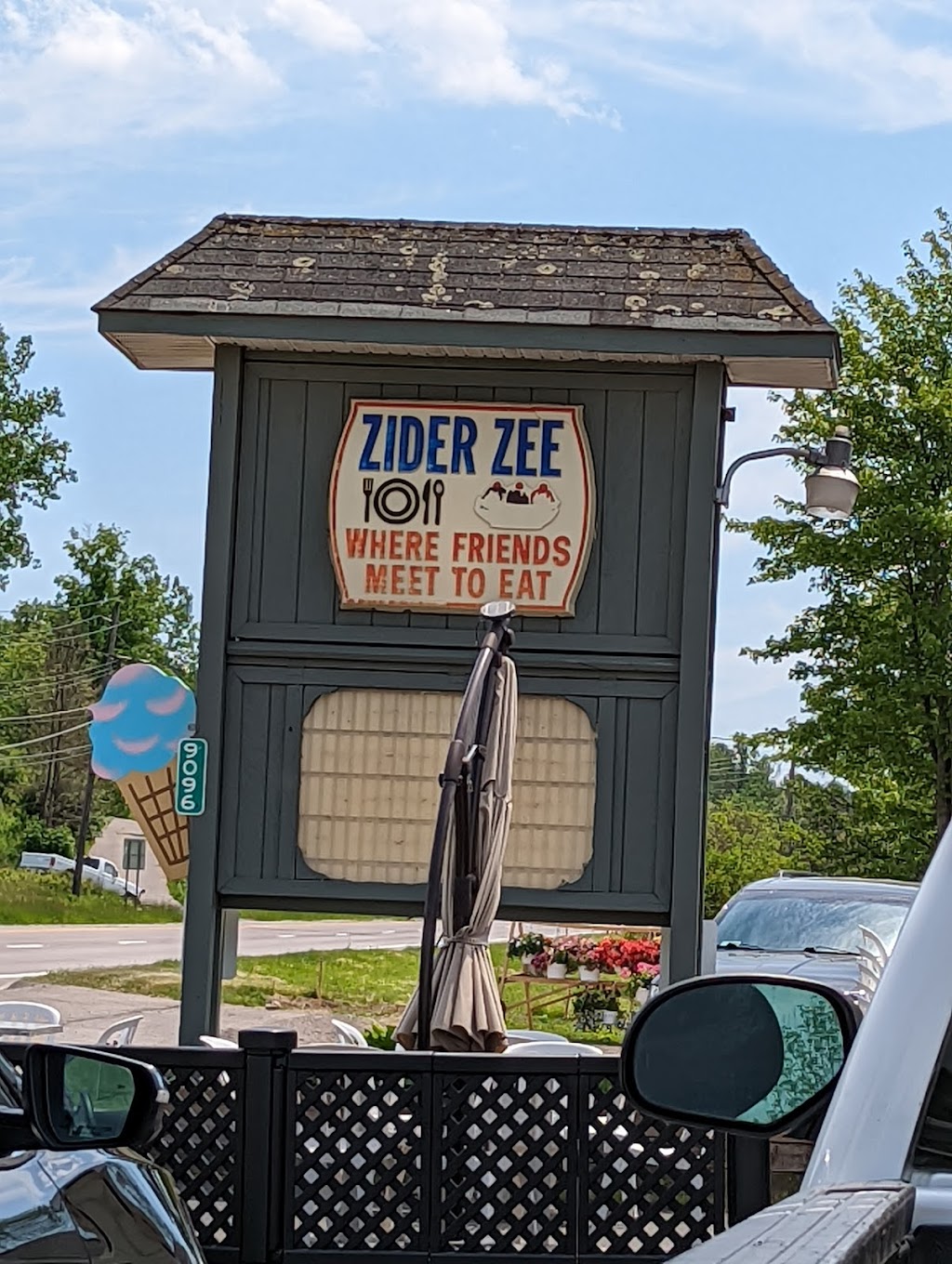 Zider Zee | 9096 Olean Rd, Holland, NY 14080, USA | Phone: (716) 537-2298