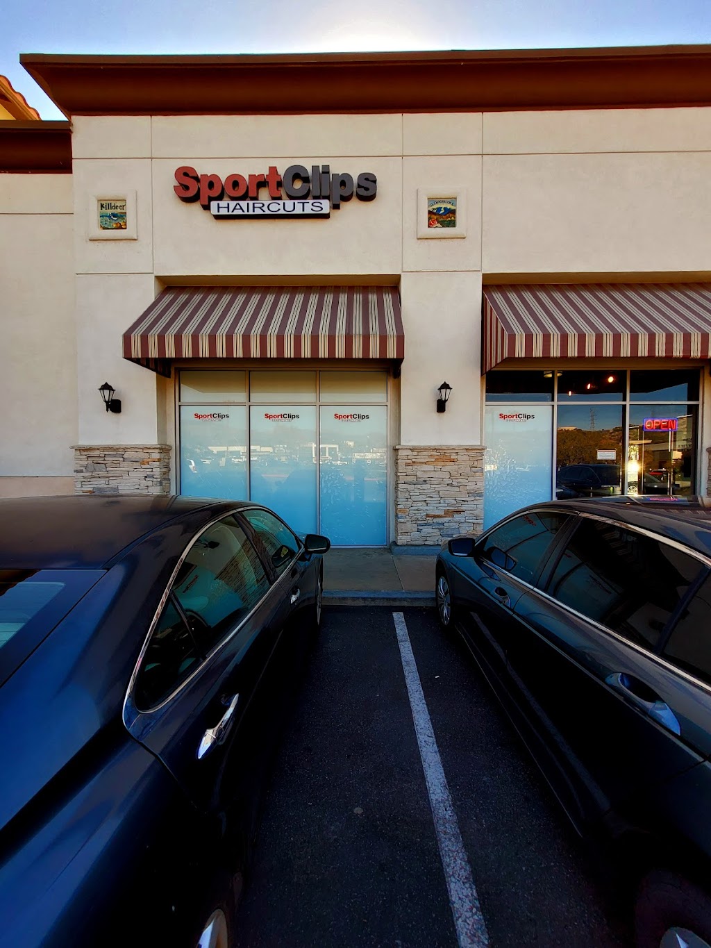 Sport Clips Haircuts of Glendora | 1385 E Gladstone St #100, Glendora, CA 91740 | Phone: (909) 305-2547