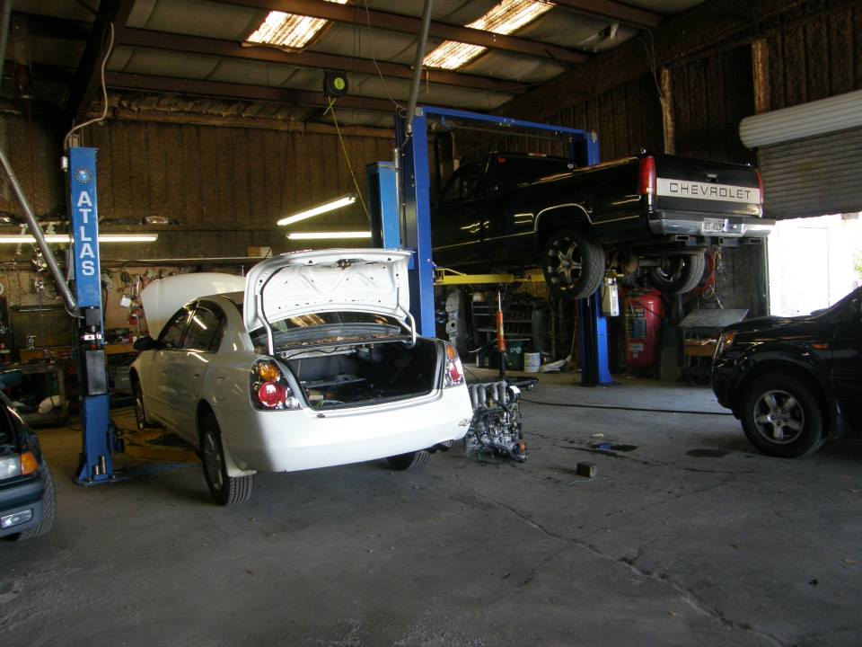 Cuellar Auto Repair | 1700 Atlanta Rd SE, Smyrna, GA 30080, USA | Phone: (678) 305-1044