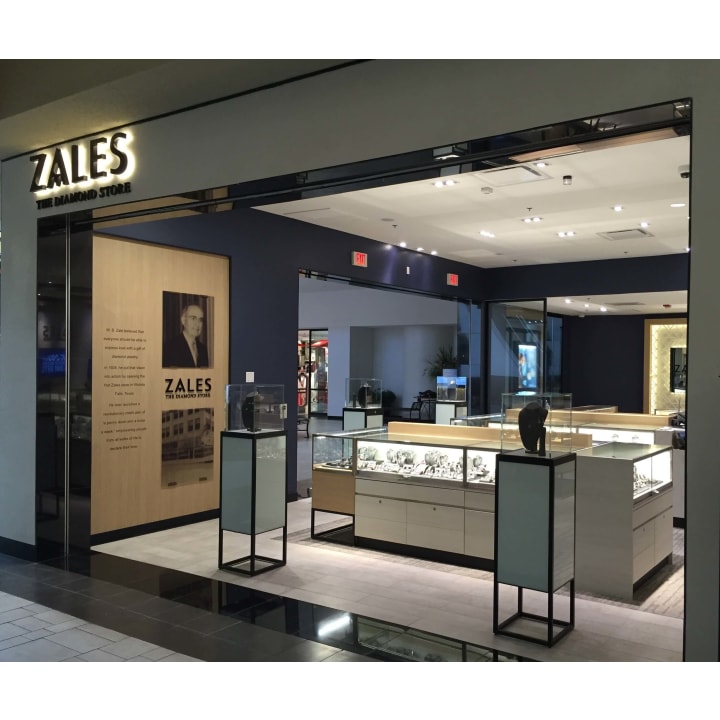 Zales | 1401 Greenbrier Pkwy Ste. 2058, Chesapeake, VA 23320, USA | Phone: (757) 424-7955