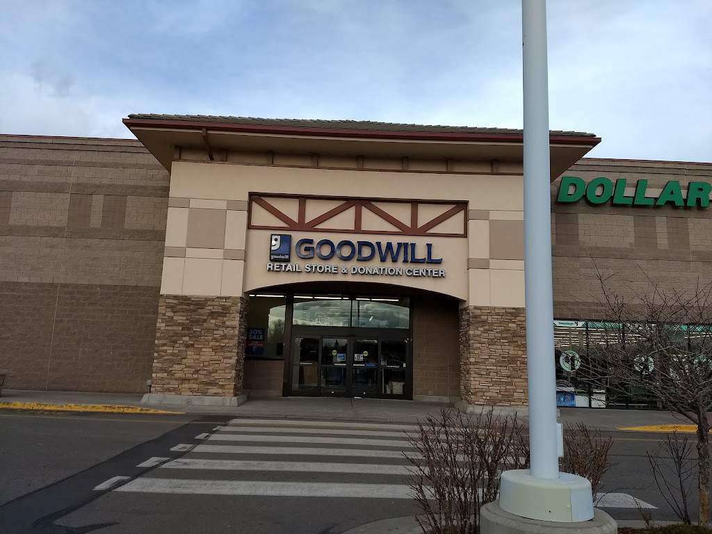 Goodwill Lafayette Store | 555 W South Boulder Rd, Lafayette, CO 80026, USA | Phone: (720) 287-5855