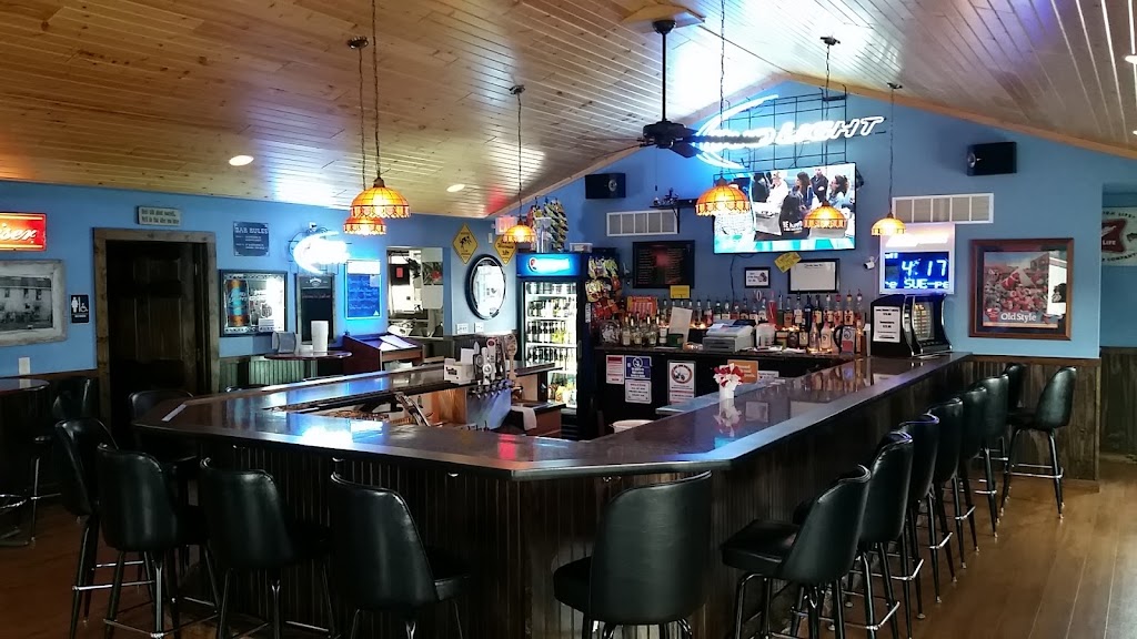 Cross Roads Tap | 7710 County Rd W, West Bend, WI 53090, USA | Phone: (262) 353-9532
