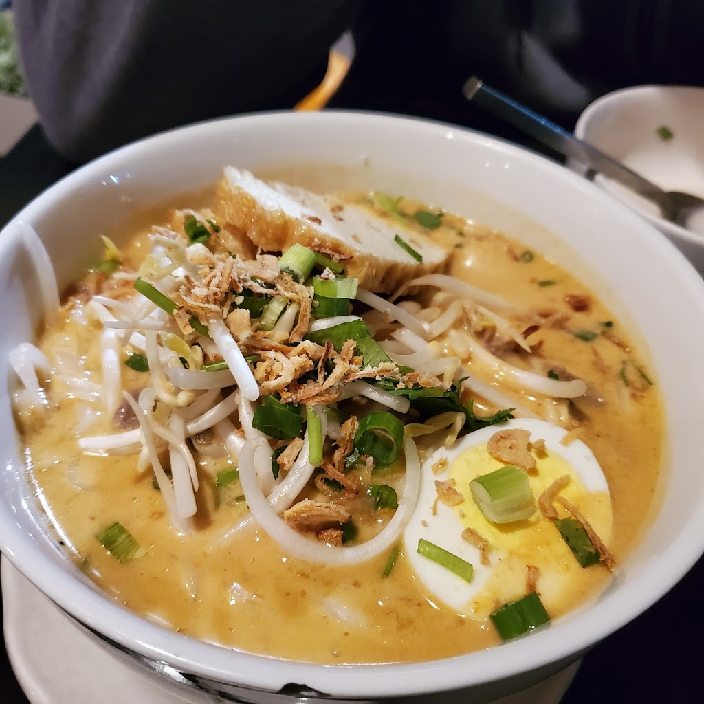 Tom Yum Koong | 305 Boulevard, Hasbrouck Heights, NJ 07604, USA | Phone: (201) 288-3840