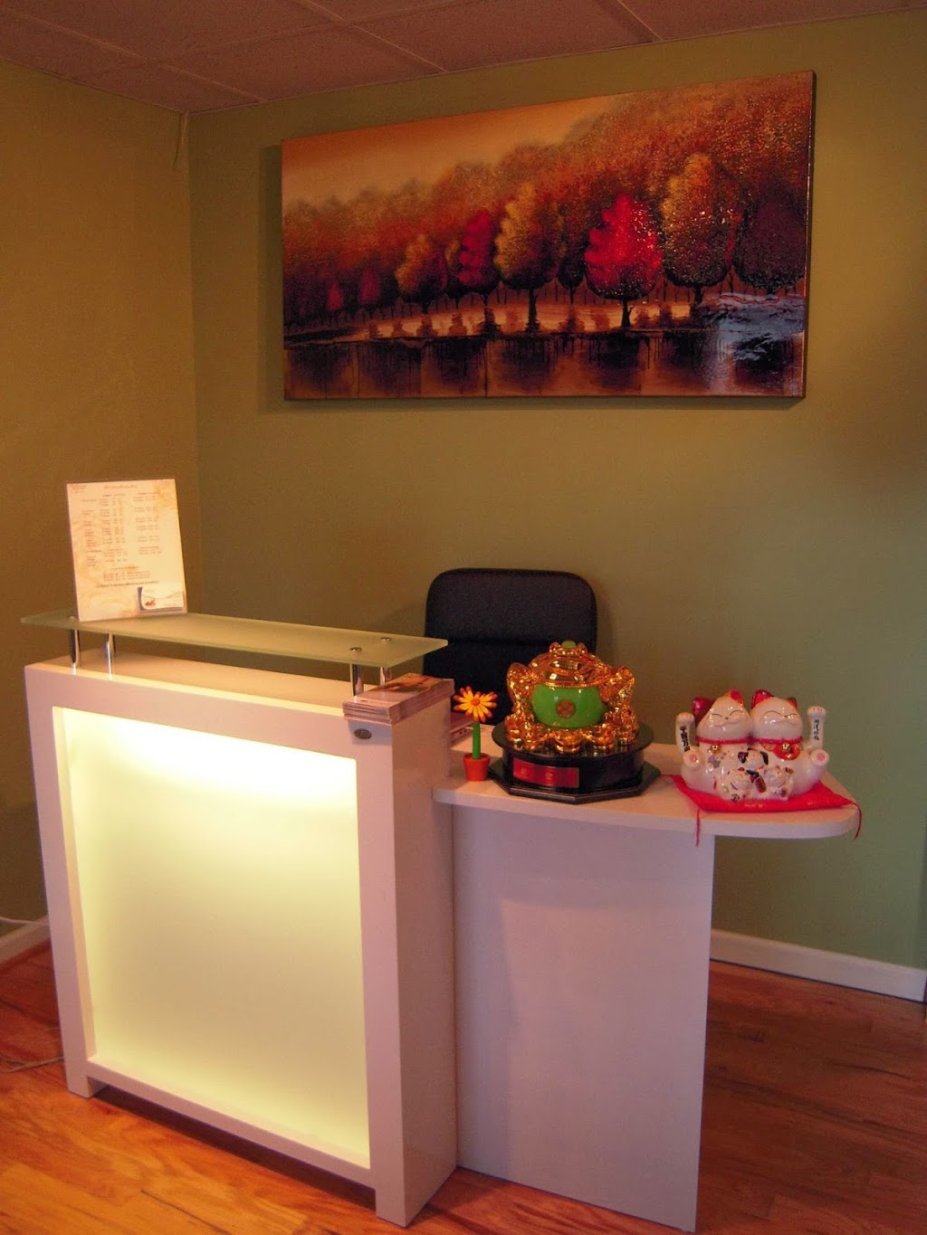 Well-being Massage House | 8204 Market Pl Ln, Cincinnati, OH 45242, USA | Phone: (513) 891-5188