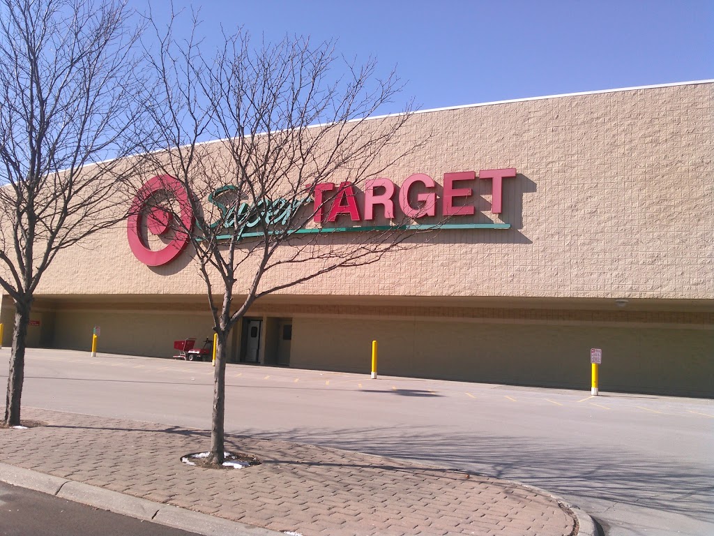 Target | 718 N Washington St, Papillion, NE 68046, USA | Phone: (402) 597-9900