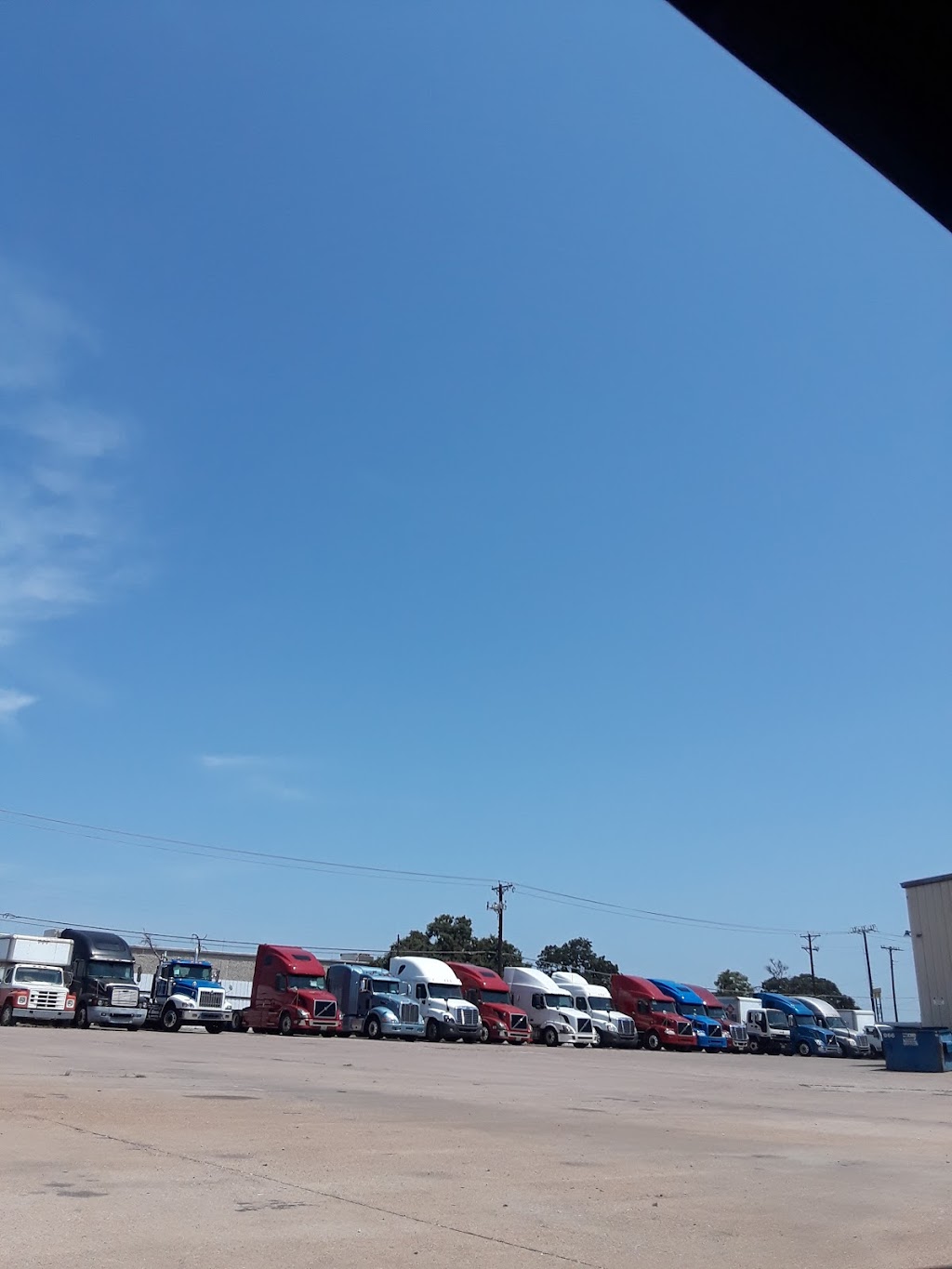 American Truck Services, LLC | 1650 E 6th St, Irving, TX 75060, USA | Phone: (214) 350-1350
